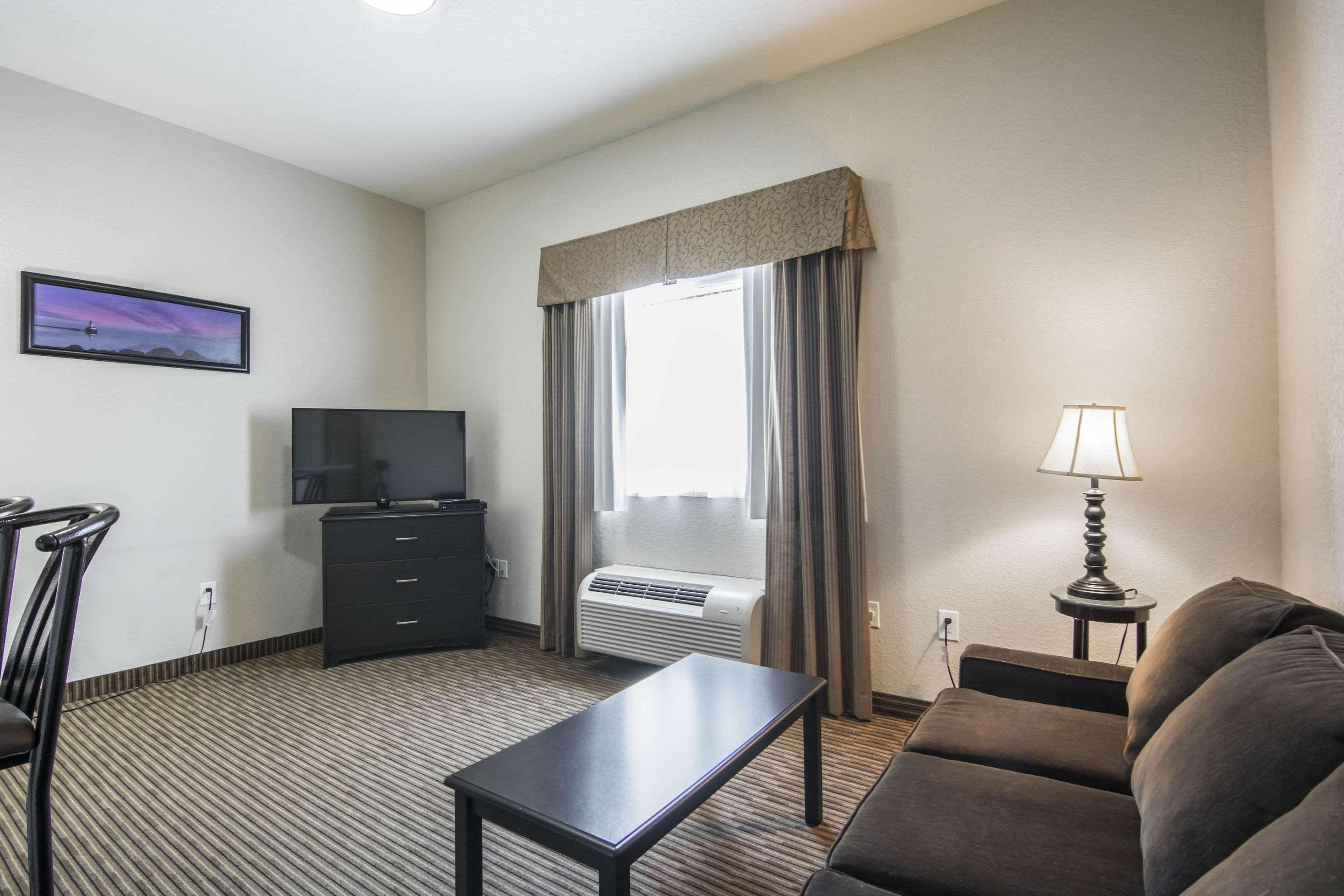 Quality Inn & Suites Thompson Eksteriør billede